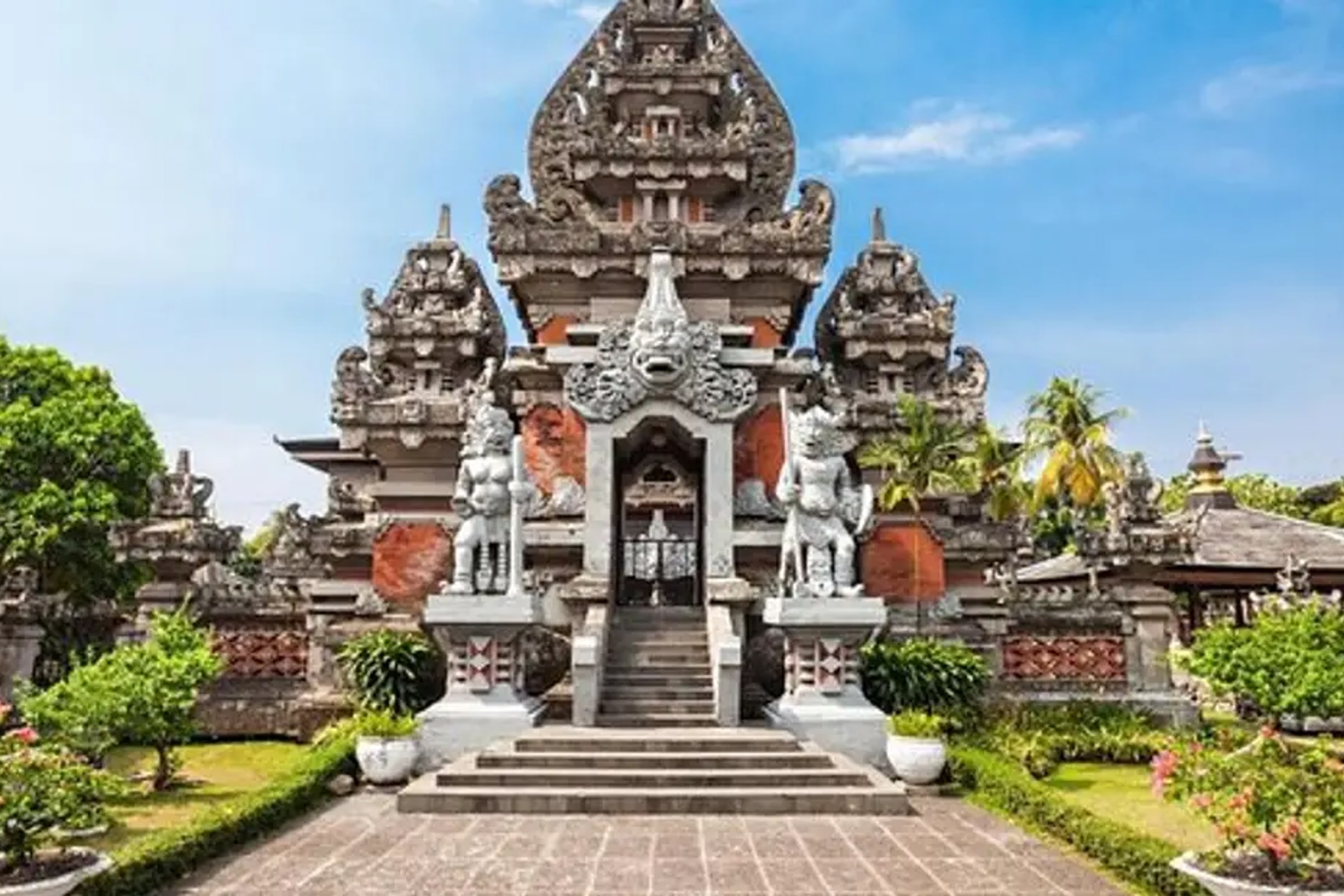 Full Day Indonesia in Miniature Park Tour (TMII)